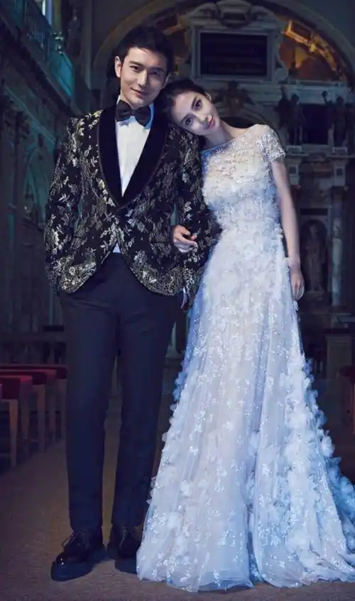 baby穿婚纱和蔡徐坤同台亮相|杨颖_网易订阅