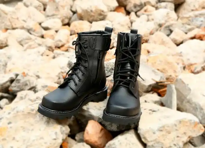 厂家直销男特种兵保安鞋防爆靴作训战术马丁靴军靴作战靴