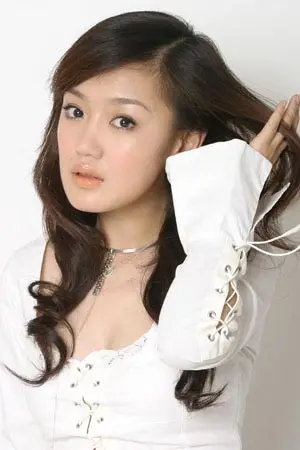 薛佳凝主演《一钵万里游》 将与"男友"分手