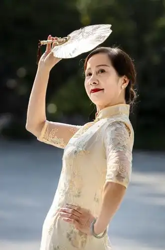 桂林公园旗袍秀 - 美篇