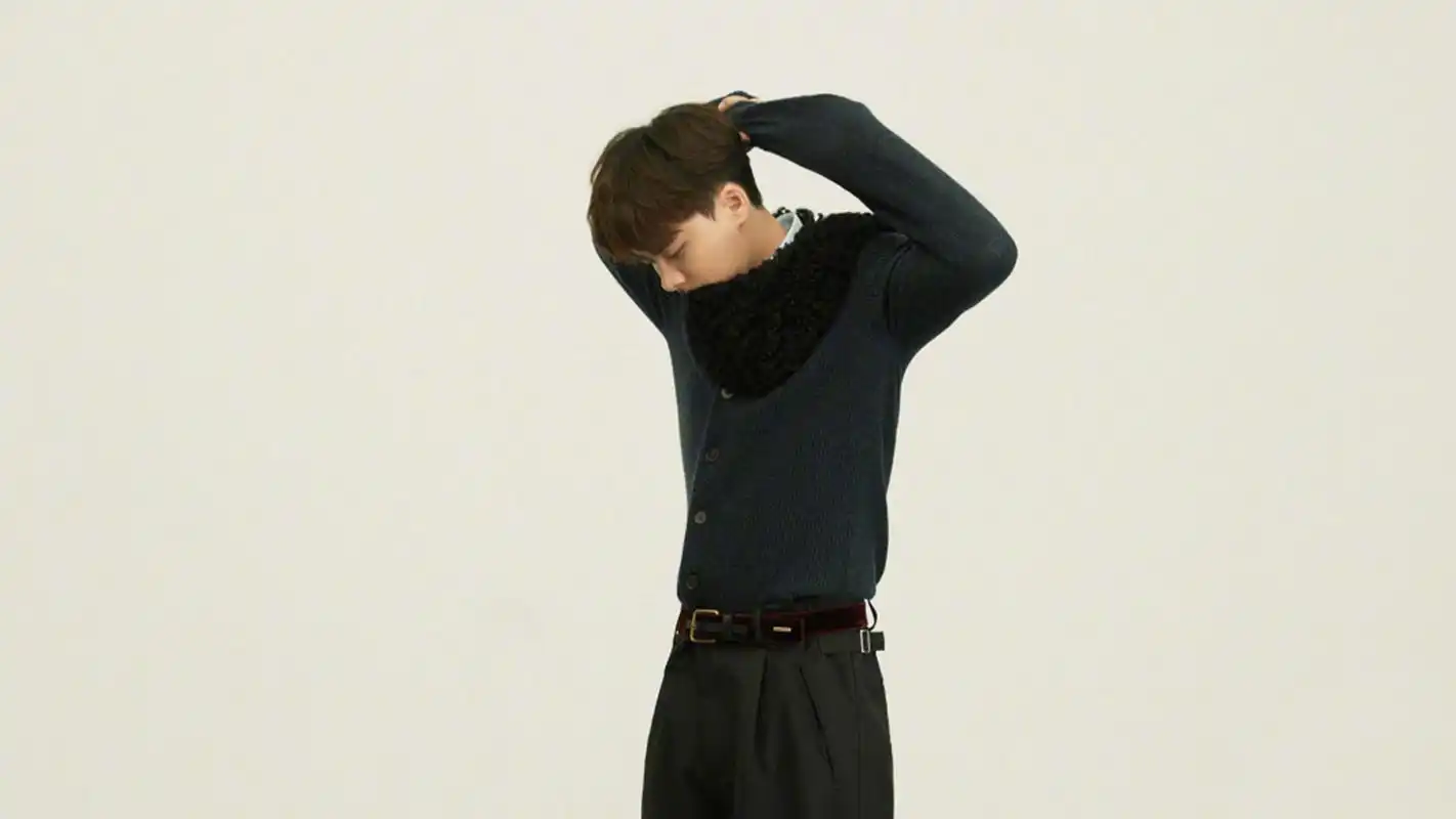 李易峰时尚帅气高清桌面壁纸