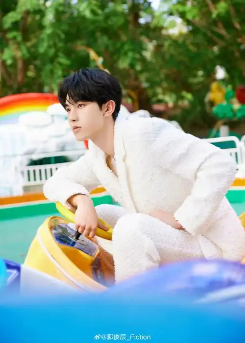 朋友们,俺下班了#就要辰现在#郭俊辰超话