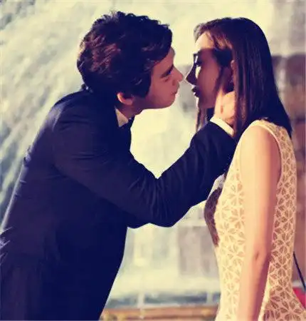 图怦然心动男主角剧照流出杨幂李易峰甜蜜镜头获赞