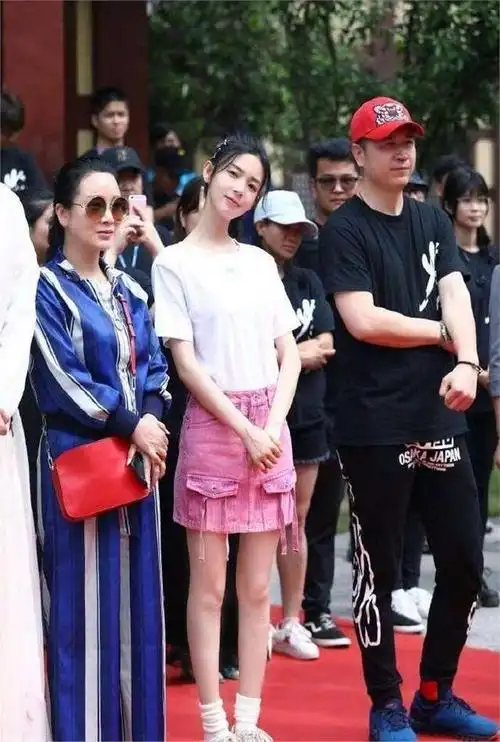 别被这5位女明星颜值迷惑了!看脸以为一米七,真实身高让你意外