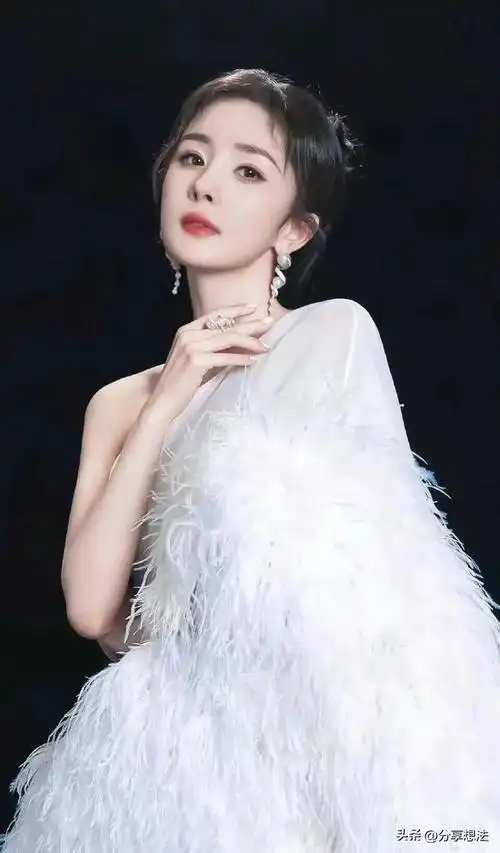 杨幂明星壁纸50