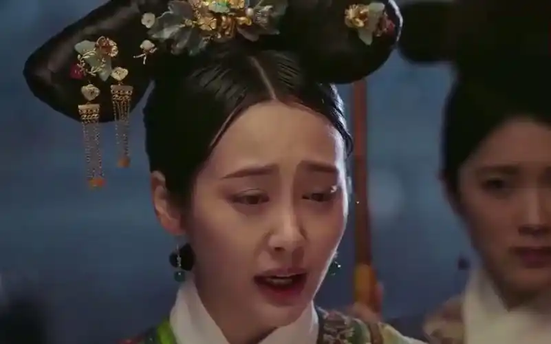 同样是流潋紫的作品为什么【甄嬛传】要比【如懿传】经典的多?