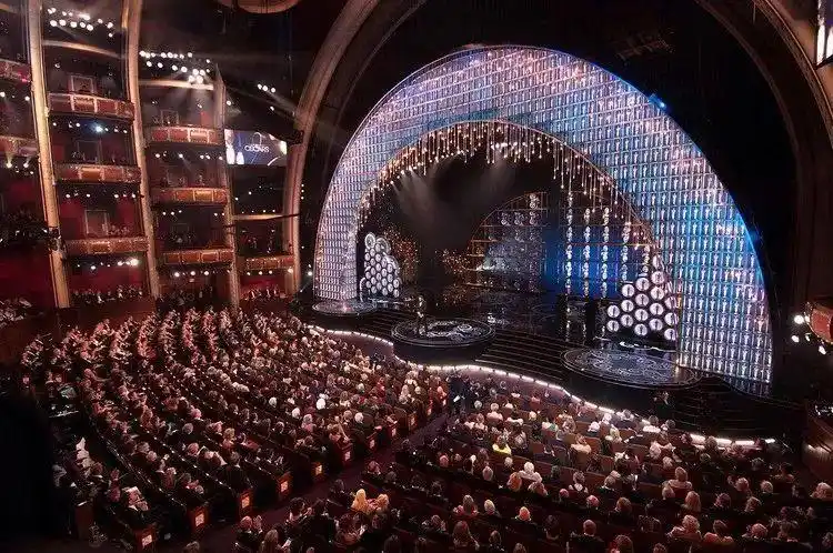 【盘点】2000-2019奥斯卡颁奖舞台设计大赏