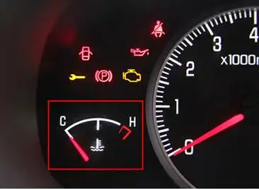 汽车发动机冷却液温度 发动机冷却液换一次要多少钱