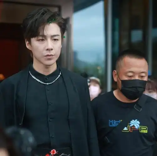 紫川刘宇宁颜值再次被网友嘲丑比一念关山颜值更糟糕