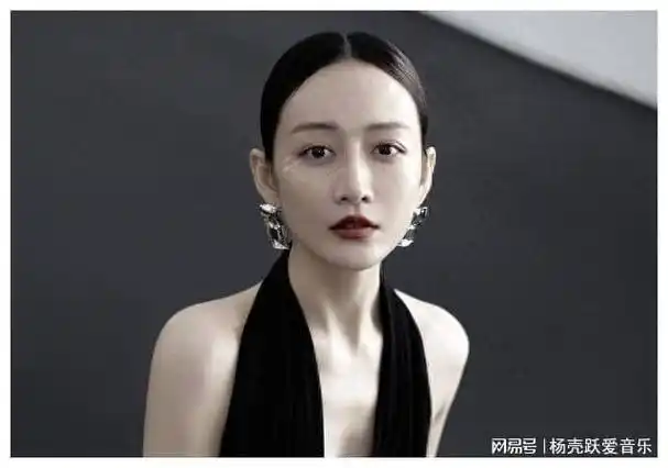 王鸥的处境孕期疑遭劈腿未婚生女不敢官宣算不算自食苦果