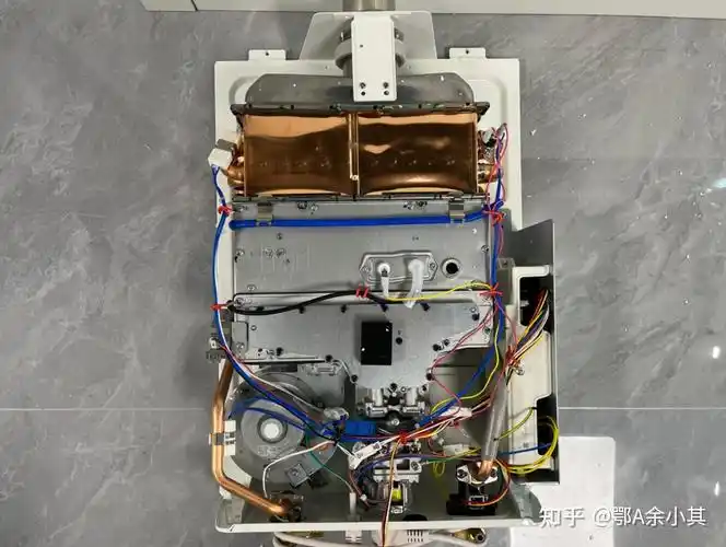 余小其和你一起测燃气热水器四拆解林内国产热水器c21w系列林内热水器