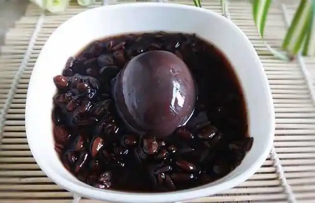 p>生发黑豆汤是一道以 a href="#" data-lemmaid="64577">芝麻 /a>,