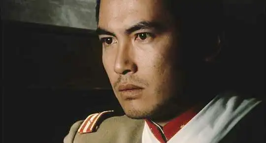 谁说天皇皇位没人争?裕仁当年险被赶下台