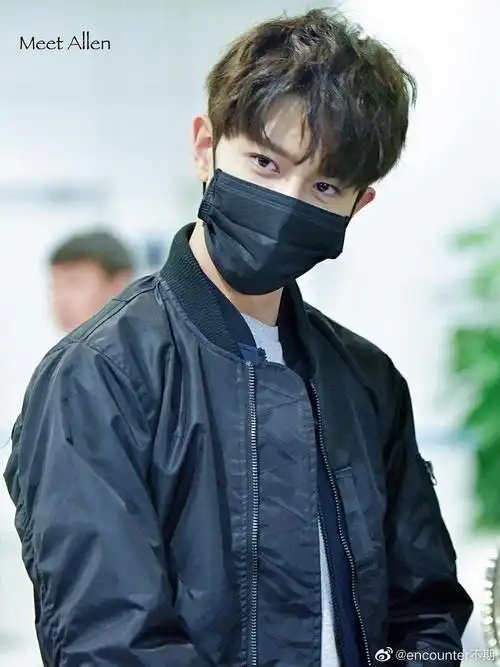 图片|口罩任嘉伦(水印见来源)侵删