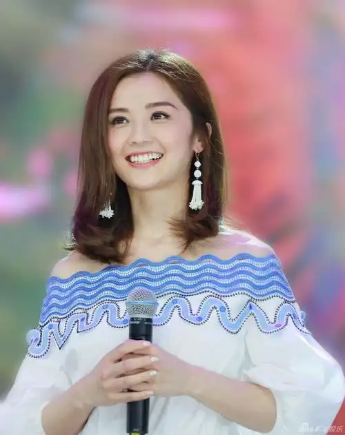 p>《2016超级女声》是芒果tv推出的网络综艺节目,由 a href="#">芒果