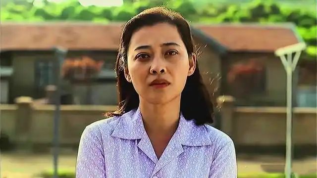 《父母爱情》是一部非常温馨隽永的电视剧,剧情舒缓温情脉脉,虽然是