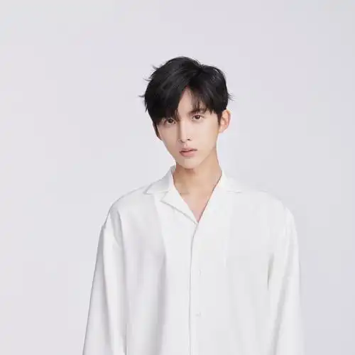 票数:656人气:301投票孙泽源个人资料详细资料>别名:孙可乐,kele[2]