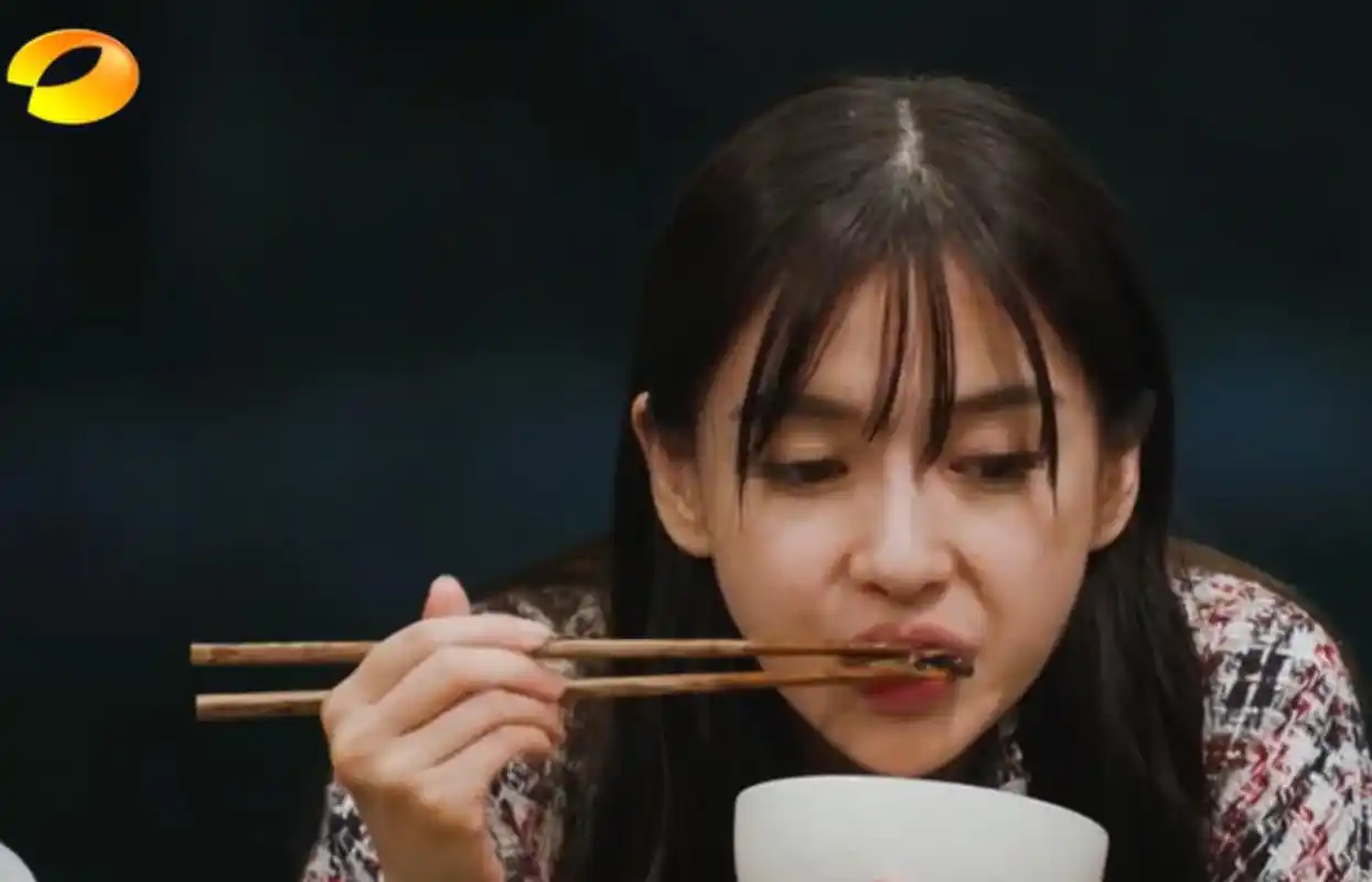 angelababy假吃?向往的生活回应baby假吃:你们是不是都疯了?