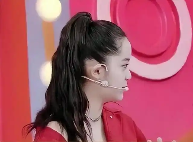 看到娱乐圈的"扁头族",我终于治好了自己的精神内耗