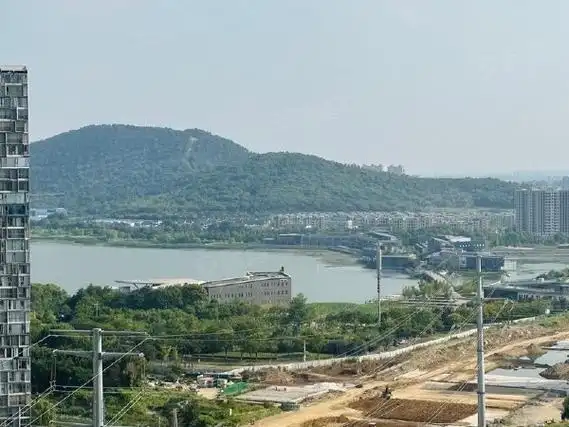 无锡江阴云亭金科东方大院敔山湾人民医院旁东方大院家具家电齐全出租