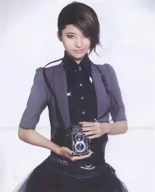 从超女冠军到黑心老板,尚雯婕,"目中无人"终将付出代价_黑金_资本