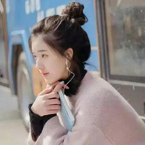 侧脸头像女生带泪