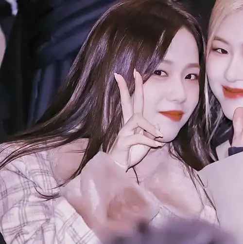 rose朴彩英xjisoo金智秀