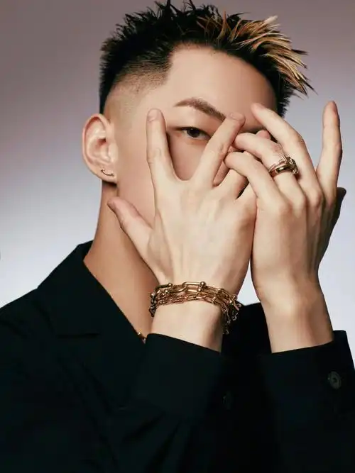 摩登男孩卡斯柏