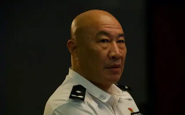 难怪演警察那么传神,这4位演员曾是真警察,半路出家进了娱乐圈