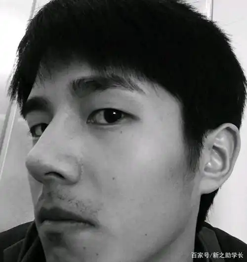 刘昊然花蜜角刘昊然大茬自画像,如何教刘昊然自拍?