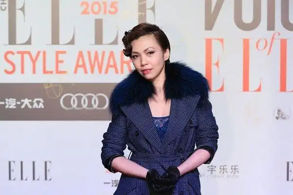 李泉个人资料妻子陈洁仪就是很好的朋友