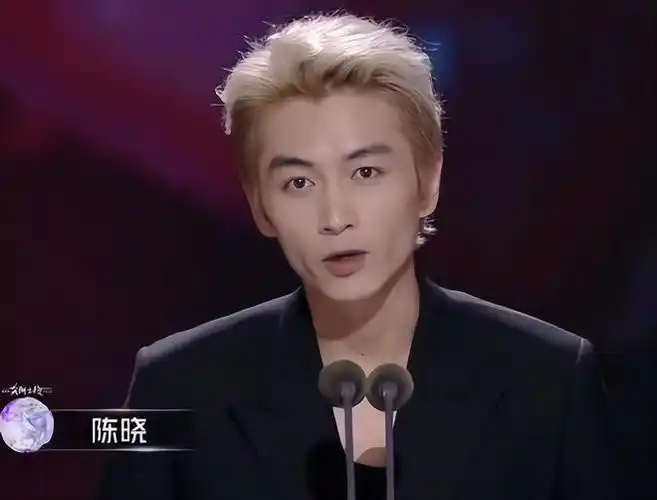 北京这一夜,"光头"的陈晓,让所有人见识了他在演艺圈的地位!