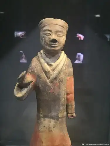 蓑衣士兵俑,陕西省咸阳市杨家湾汉墓出土(咸阳市博物馆)