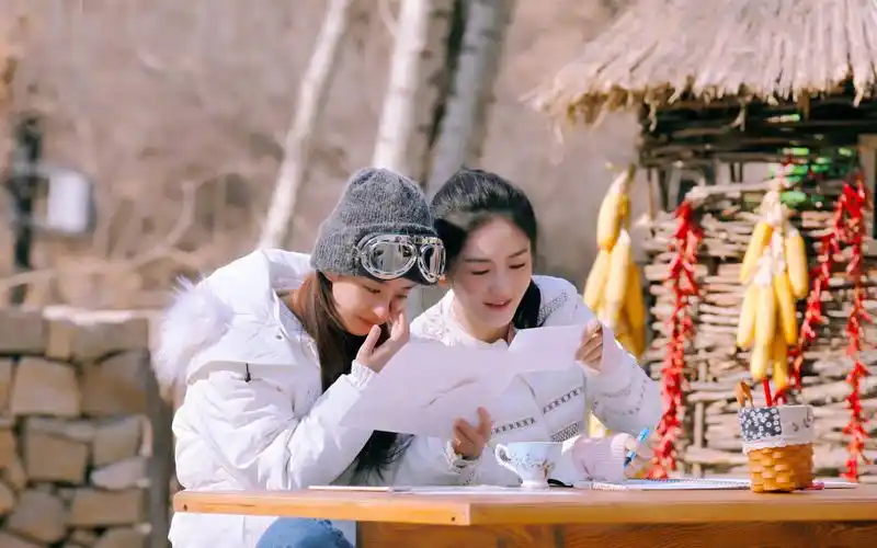 综艺节目《向往的生活》高清桌面壁纸