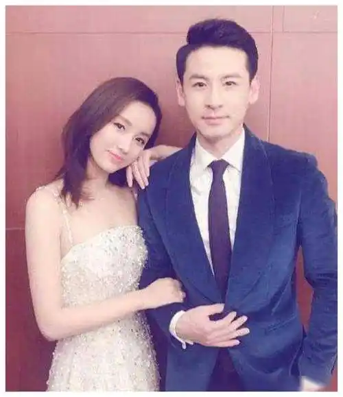 吕一和钱泳辰在婚姻的道路上保持着默契和理解.