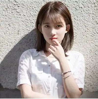 长尖脸女生适合的气质短发发型图片