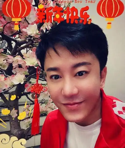 54岁毛宁现身商演,生图曝光变化太大不敢认,网友直呼吓死个人!