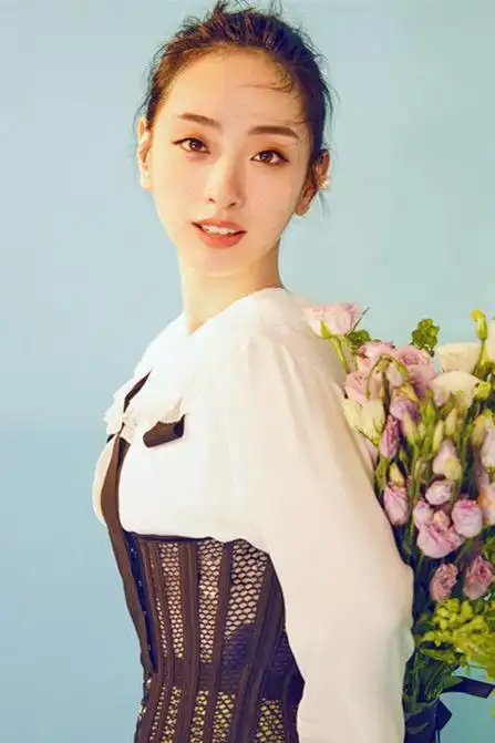 《镇魂歌 sup class="sup--normal" data-sup="1