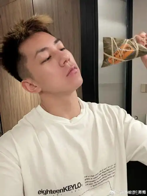 casper卡斯柏超话[我最粽意你]#卡斯柏#[我最粽意你]#端午粽意你#[我