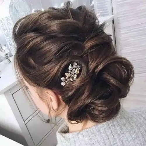 推荐几款美丽的盘发