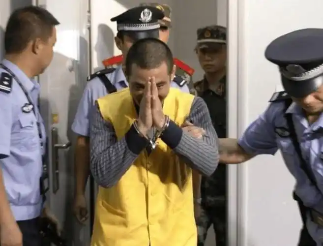 湄公河主犯糯康,注射死刑前丑态百出,拿出600万求保命|贩毒|毒贩|毒品