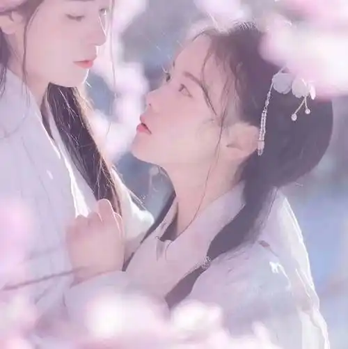 闺蜜真人古风头像