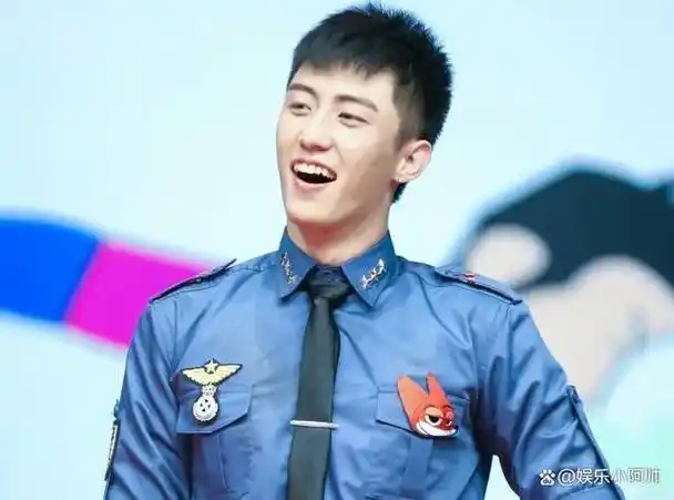 黄景瑜娱乐圈有另一条路便是以退为进