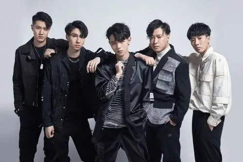 特步xtarzan泰山乐队foreveryoung2021全国巡演