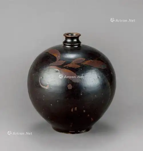 1953 金代(1115-1234) 黑釉铁锈花卉纹嘟噜瓶