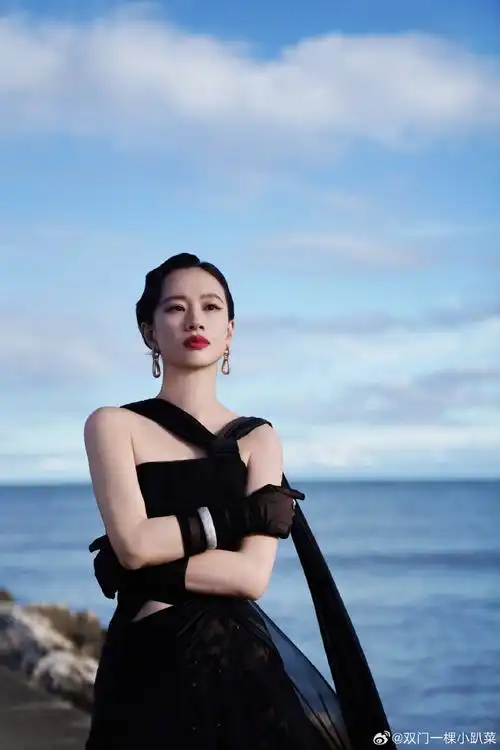 有许多出圈作品的李梦,是90后唯一四次入围三大国际电影节的女演员