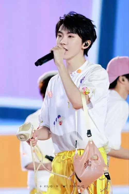 马嘉祺超话03#马嘉祺楼间楼演唱会#    922024.5.