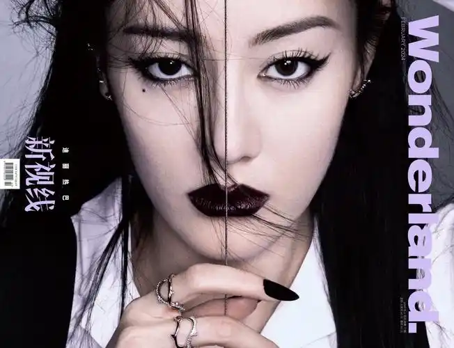 迪丽热巴暗黑骑士杂志封面3套迪奥高定黑唇魔女妆好霸气