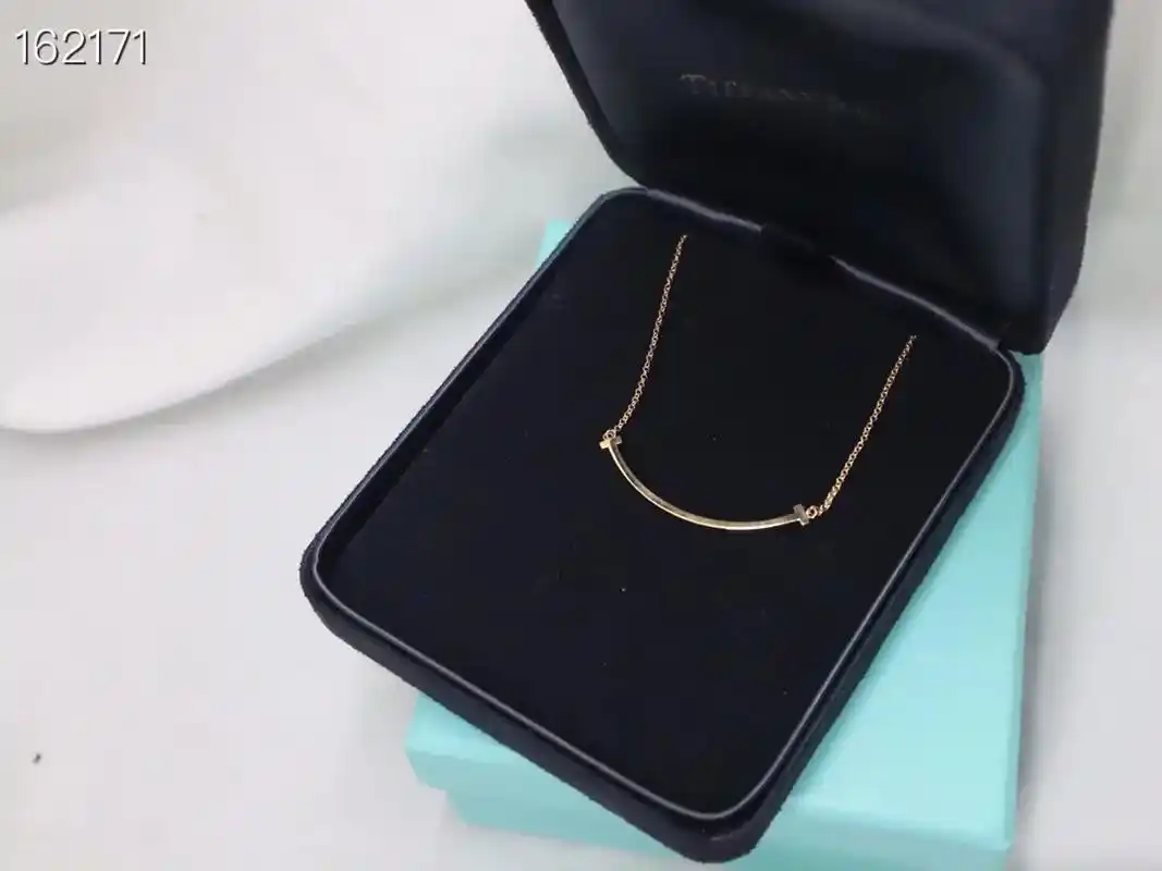 tiffany爆款小号笑脸项链