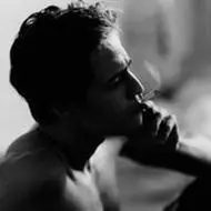 成熟男人头像 欧美成熟稳重的男头像